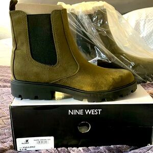 Nine West Yullon2 Dark Green Heeled Boots